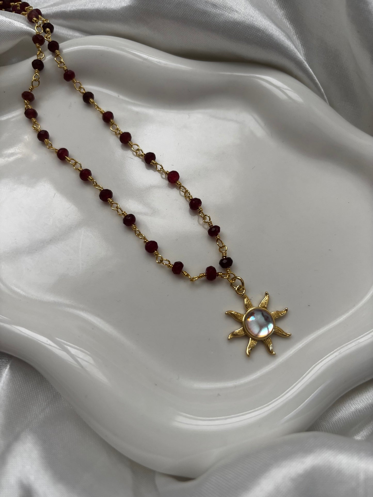 SOLEI NECKLACE