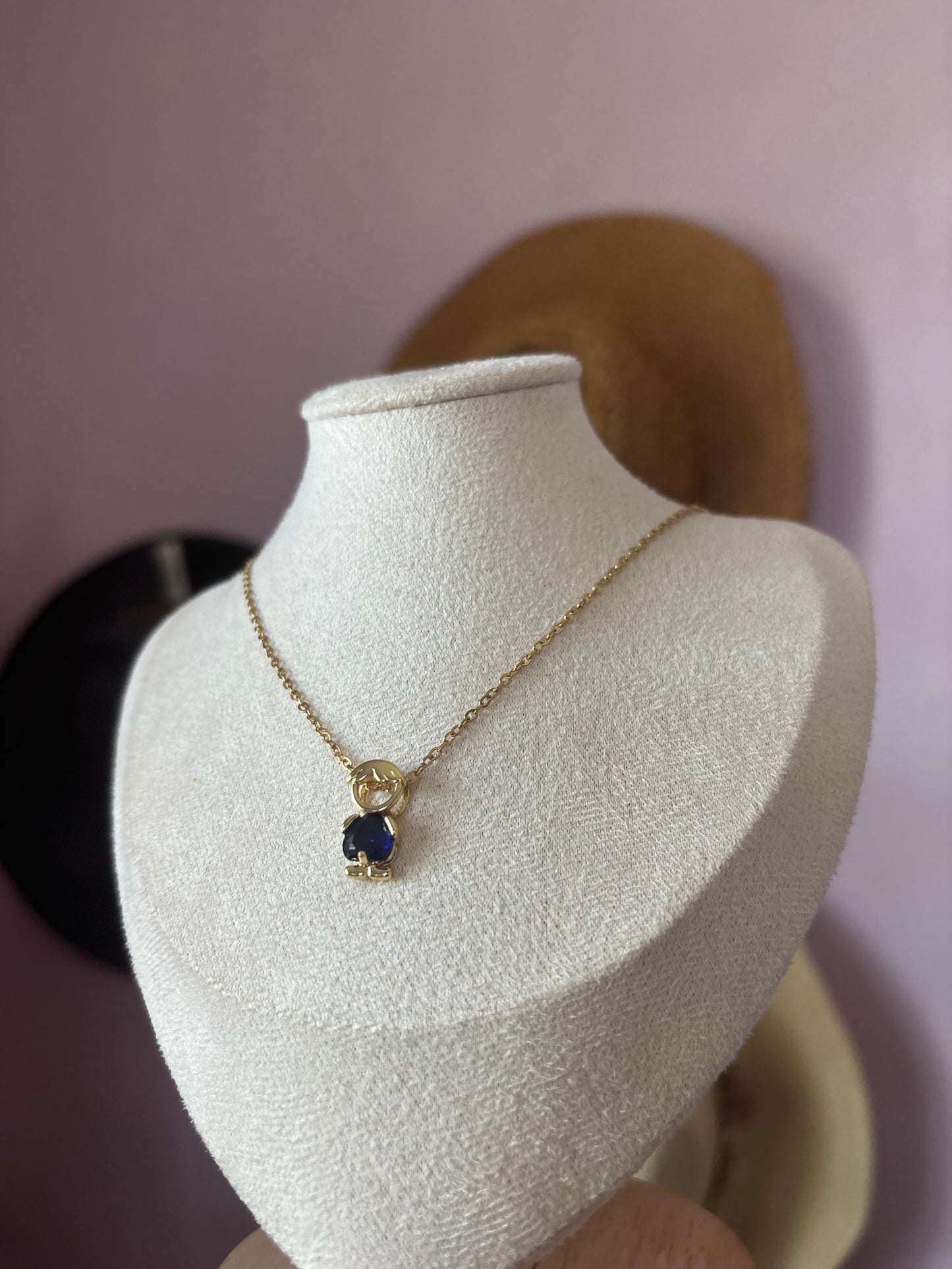 BOY NECKLACE