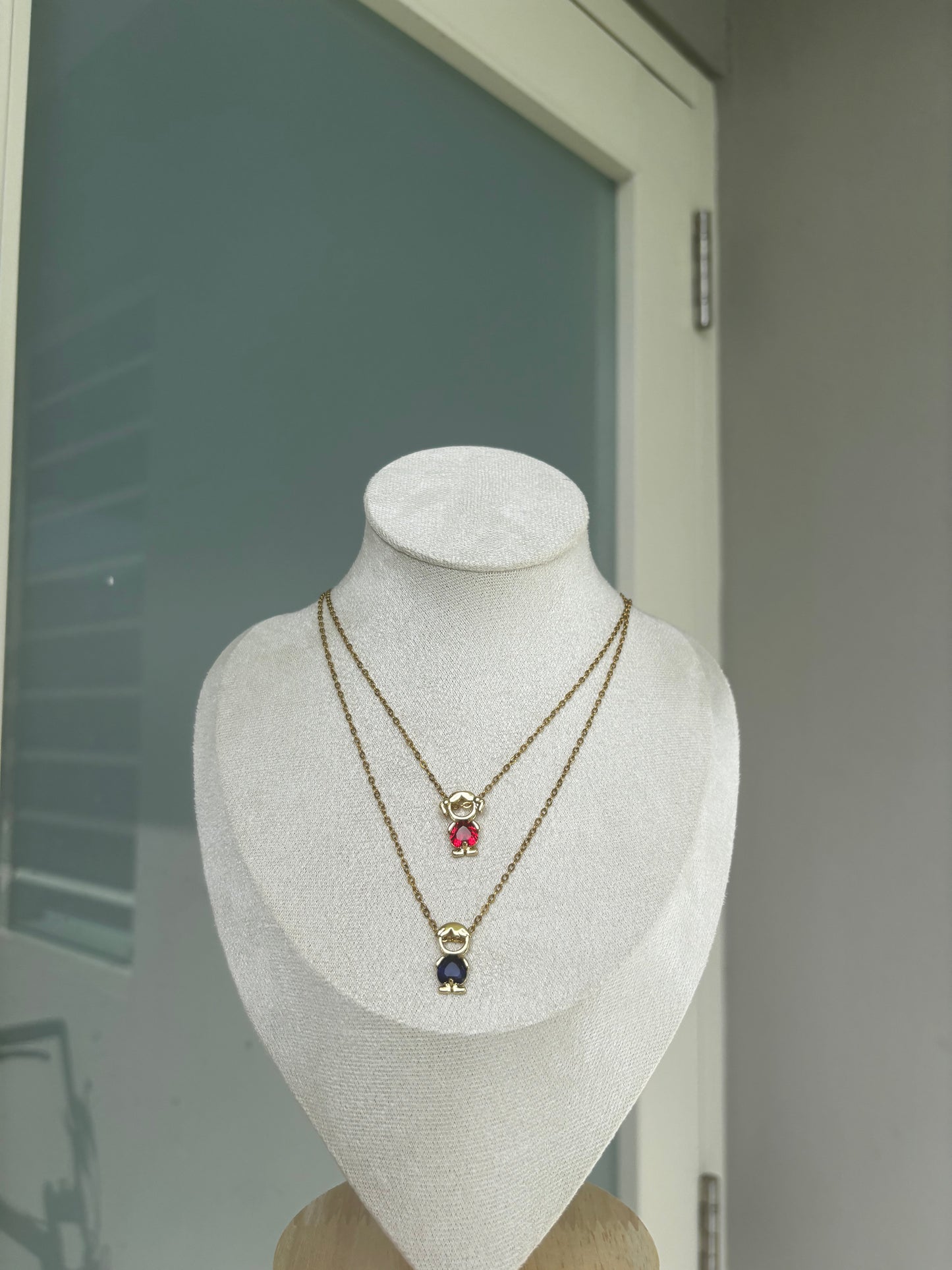 ANTO NECKLACE