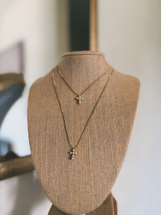 Basic cross Necklace