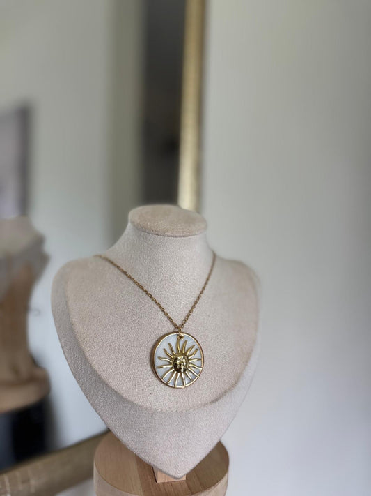 SOLEI NECKLACE