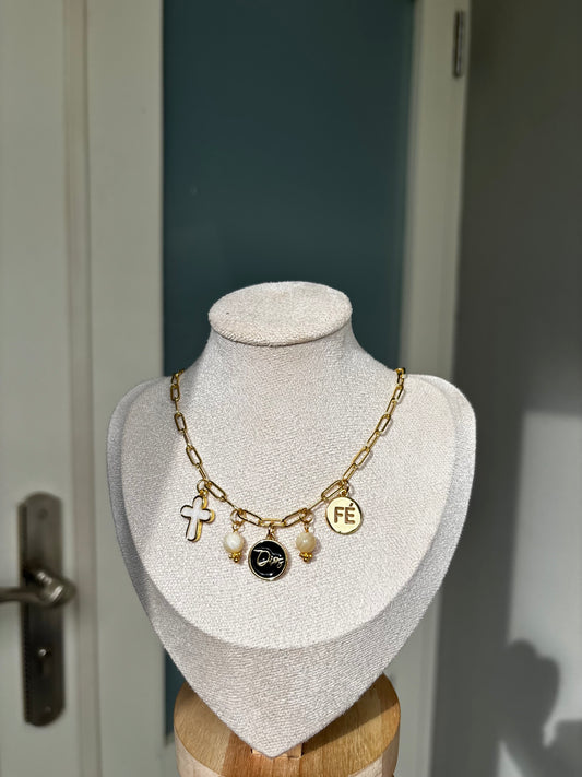 FE CHARMS NECKLACE