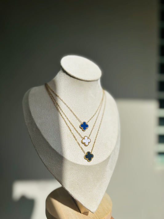 CLOVER NECKLACE