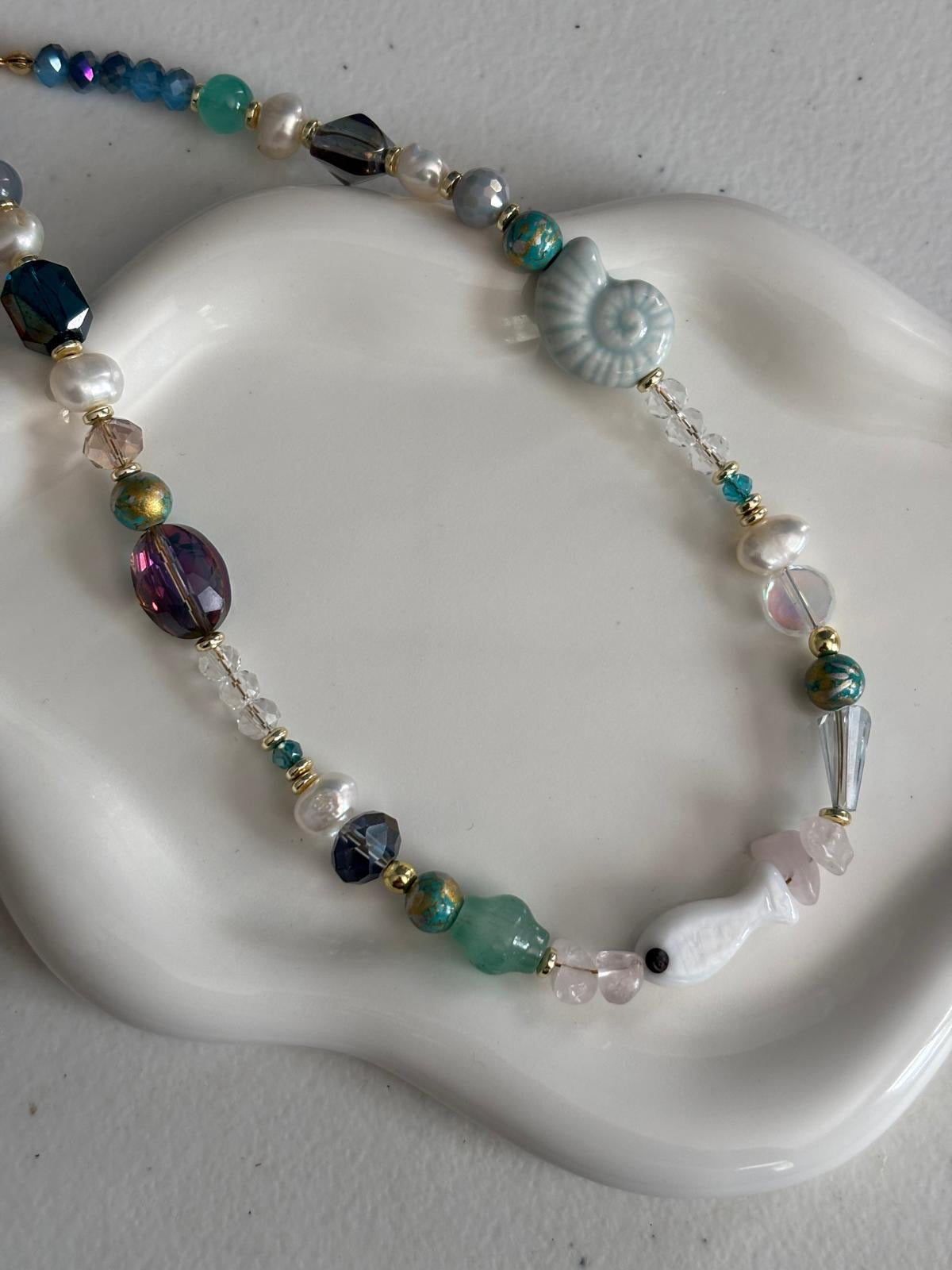 BETTA BLUE NECKLACE